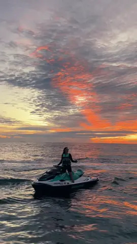 #seadoo #seadoolife #seadoosafaripadang #jetskipadang #rentaljetskipadang 