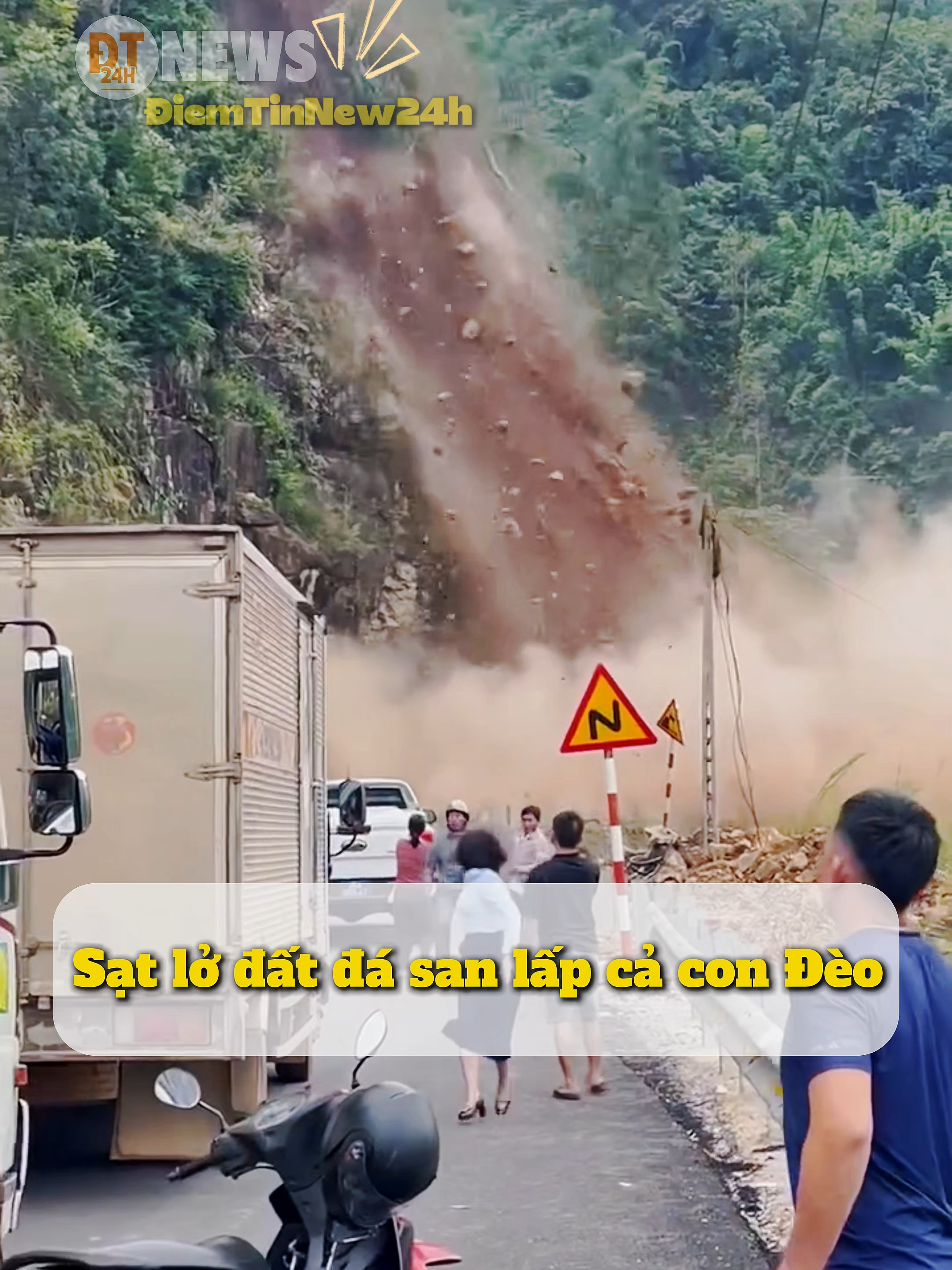 Sạt lở đất đá ở Sơn La #diemtinnew24h #tintuc #satlo #canhbao #sonla #giaothong