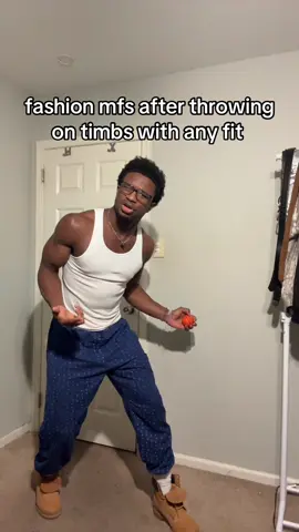 WE can all relate 😂 #fashion #timbs #streetwear #outfit #fashiontrends2025 