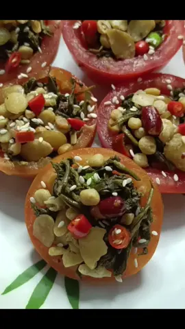 #ဟေမာန်လက်ဖက် #ရိုးရိုးလက်ဖက်ညွန့်ချဉ်စပ် #ခရမ်းချဉ်သီးလက်ဖက်အစာသွပ်#creatorsearchinsights #ထိုင်းနိုင်ငံနေရာအနံ့ပို့ပေးသည် @HayMan @HayMan @HayMan 