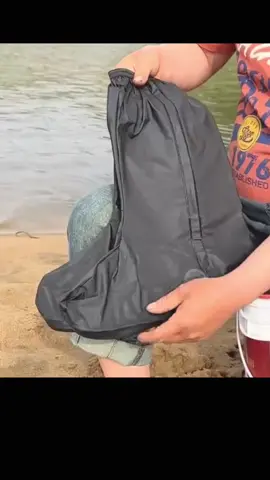 Ủng bọc giày đi mưa cổ cao đế cao su #ungbocgiay #ungbocgiaydimua #ungbocgiaydimuacaosu #vnhstore 