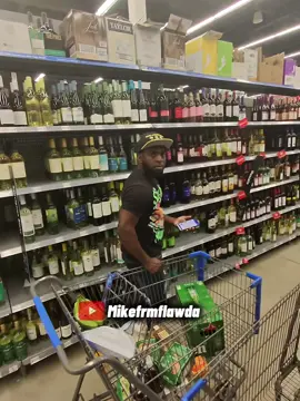 Crashing into strangers cart pt1 #foryou #pov #mikefrmflawda 
