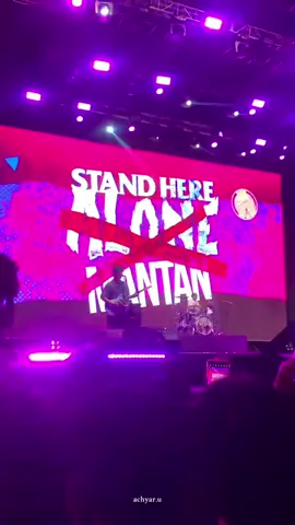 Mantan - SHA #distorsitigadekadesid #standherealone #mantan #konserjakarta #rockaroma 