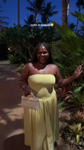 Final ootn😭💗💞💕🩷 (camera man needs some work xx) #ootn #hawaii #fitcheck #vacationoutfit 