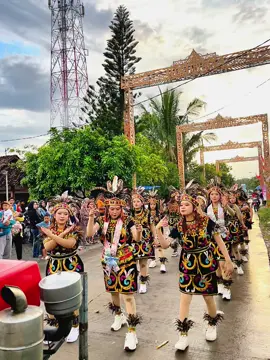 #sewakostumdayak  #sewabajudayak  #dayakcantik 