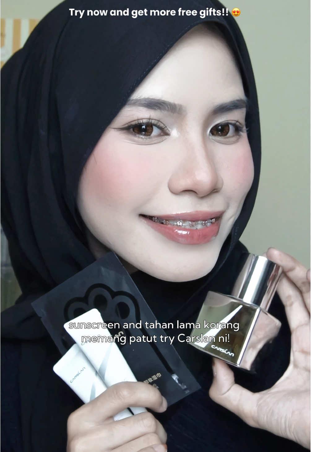 Buat apa nak pakai 2 produk kalau boleh pakai 1 produk je? 🌞✨ Sunscreen Foundation ni dah siap ada SPF tinggi + full coverage. Senang, jimat masa, kulit pun terjaga #carslan #mysuperbranddaycarslan #tiktokshopsuperbranddaymy #sunscreenfoundation #carslansunscreenfoundation 