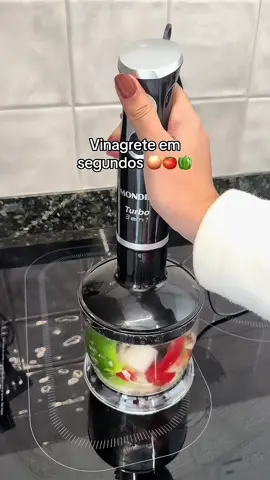 ✨ Transforme sua rotina na cozinha com o Mixer Turbo Mondial M-14 3 em 1! Com 400W de potência, ele bate, tritura e mistura com facilidade, deixando suas receitas ainda mais práticas e saborosas. 🥤🍲 #MixerMondial #Mixer3em1 #CozinhaPrática #FacilidadeNaCozinha #MondialOficial     