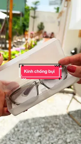 Em này cực chất luôn#kính #phuvyshop #kinhthoitrang #kinhdiduong #kinhchongbui 