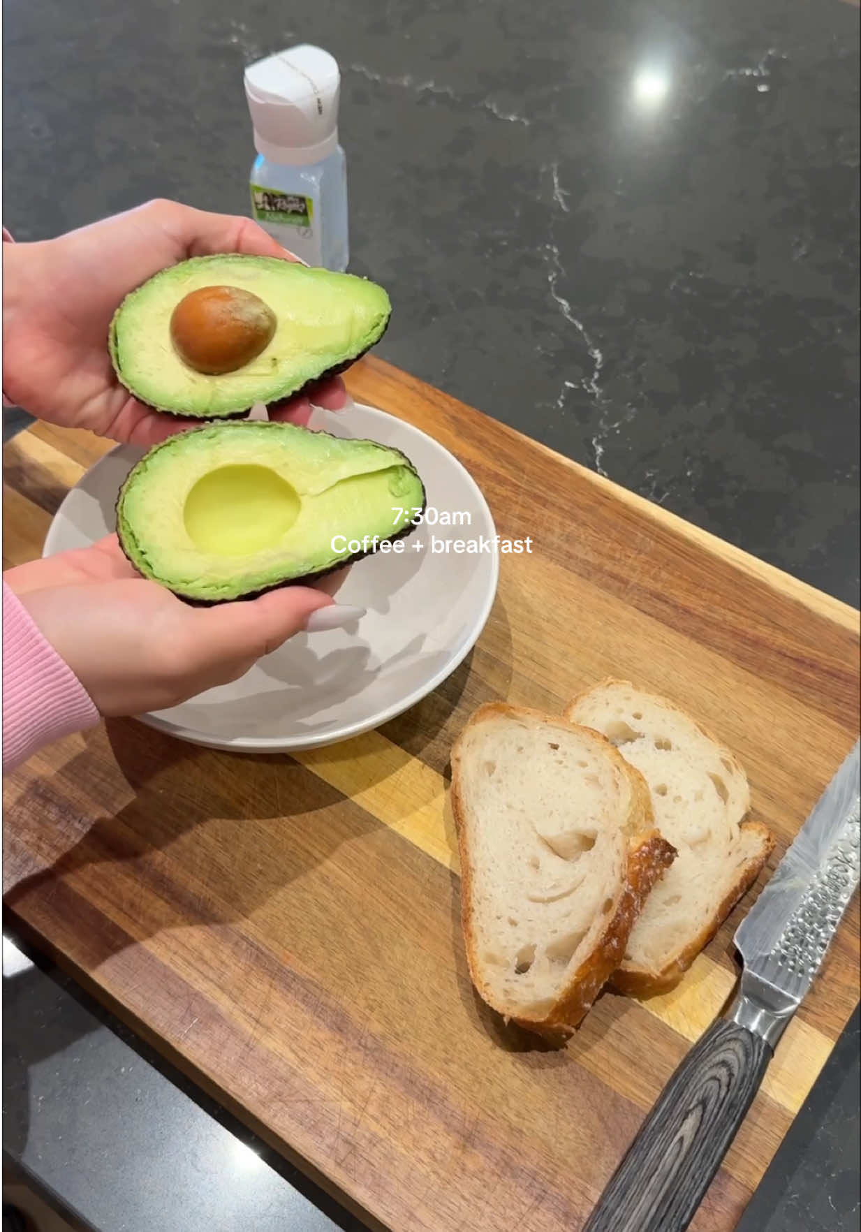 A full day of eating as a gym girl who doesn't track calories 🍽️🥑🍚 @DFYNE #fulldayofeating #dayonmyplate #gymgirl #highprotein 