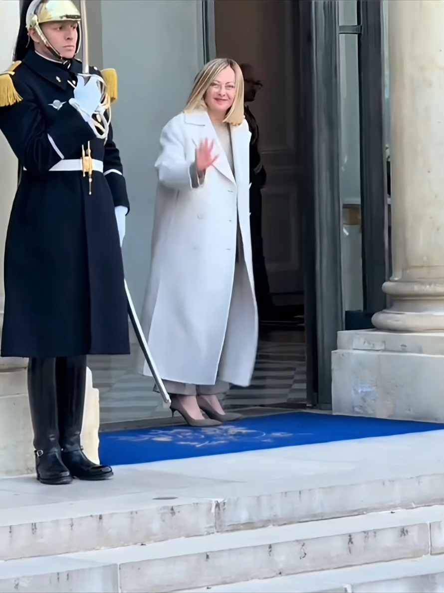 🇮🇹🤩 SOO BEATIFUL  #italiana #politicsedit #perte #giorgiameloni #italianprimeminister 