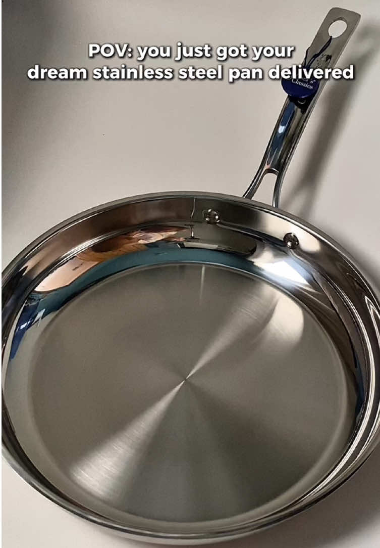 Goodbye old pans, hello Chef’s Classics Cilantro Stainless Steel Pan 🫶🏻❤️ #chefsclassics #stainlesssteelpan #kitchenfindsph #cookware #fryingpan 