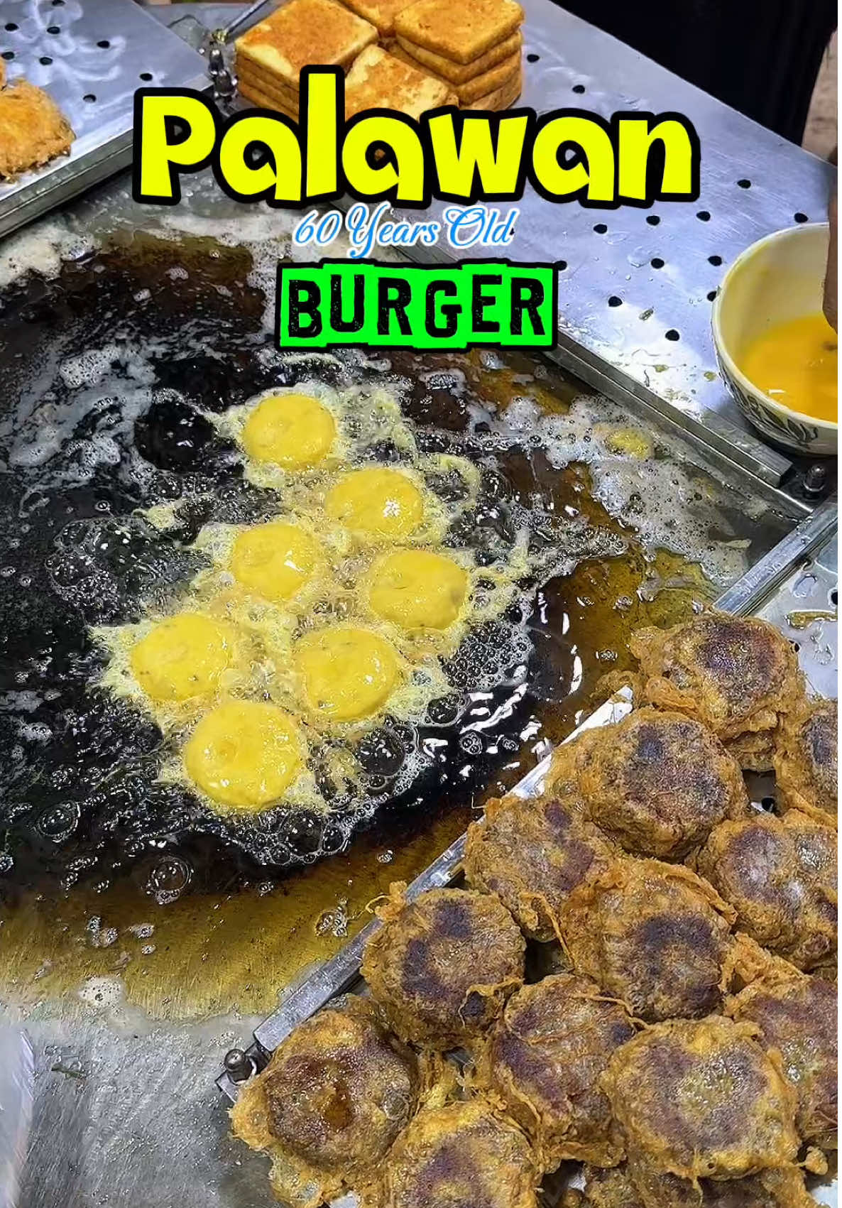 Palawan Mama Burger | Rs/250 to 350/- | Best Burger | Karim Pora Peshawar #fyp #foryou #foryoupage #foodiesafi #village 