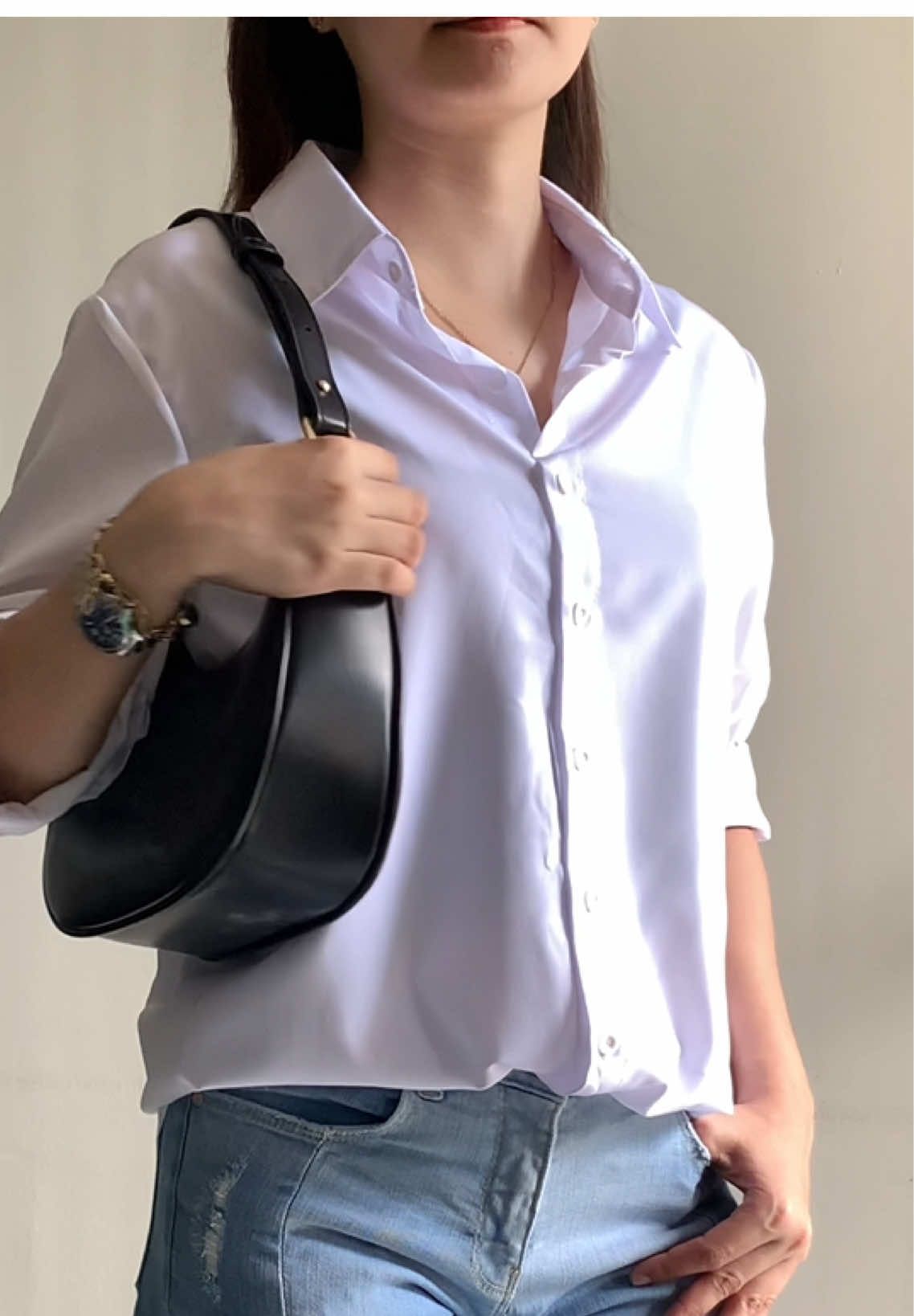 White Polo for Women. 🤍✨ #whitepolo #womenspolo #polo #fyp #foryoupage 