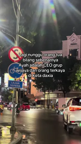 Kecanduan drama China, merenung dikit mikir kapan ini orang tua ngaku kalau mereka orang terkaya😭 #dramachina #dramatiktok #ceo #foryou #foryoupage #fyp #pengusaha 