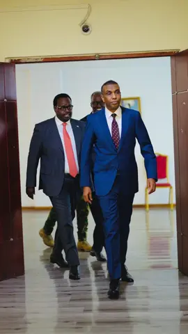 Golaha Wasiiradda XFS oo maanta oo ansixiyey Hindise Sharciyeedka Dambiyada Saybarka Soomaaliya, oo ay golaha u soo gudbisay Wasaaradda Isgaarsiinta iyo Teknoolojiyadda.