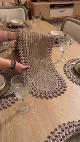 Crochet table mat #crochetersoftiktok #crochettiktok #crochet #crochettutorial #tablemat 