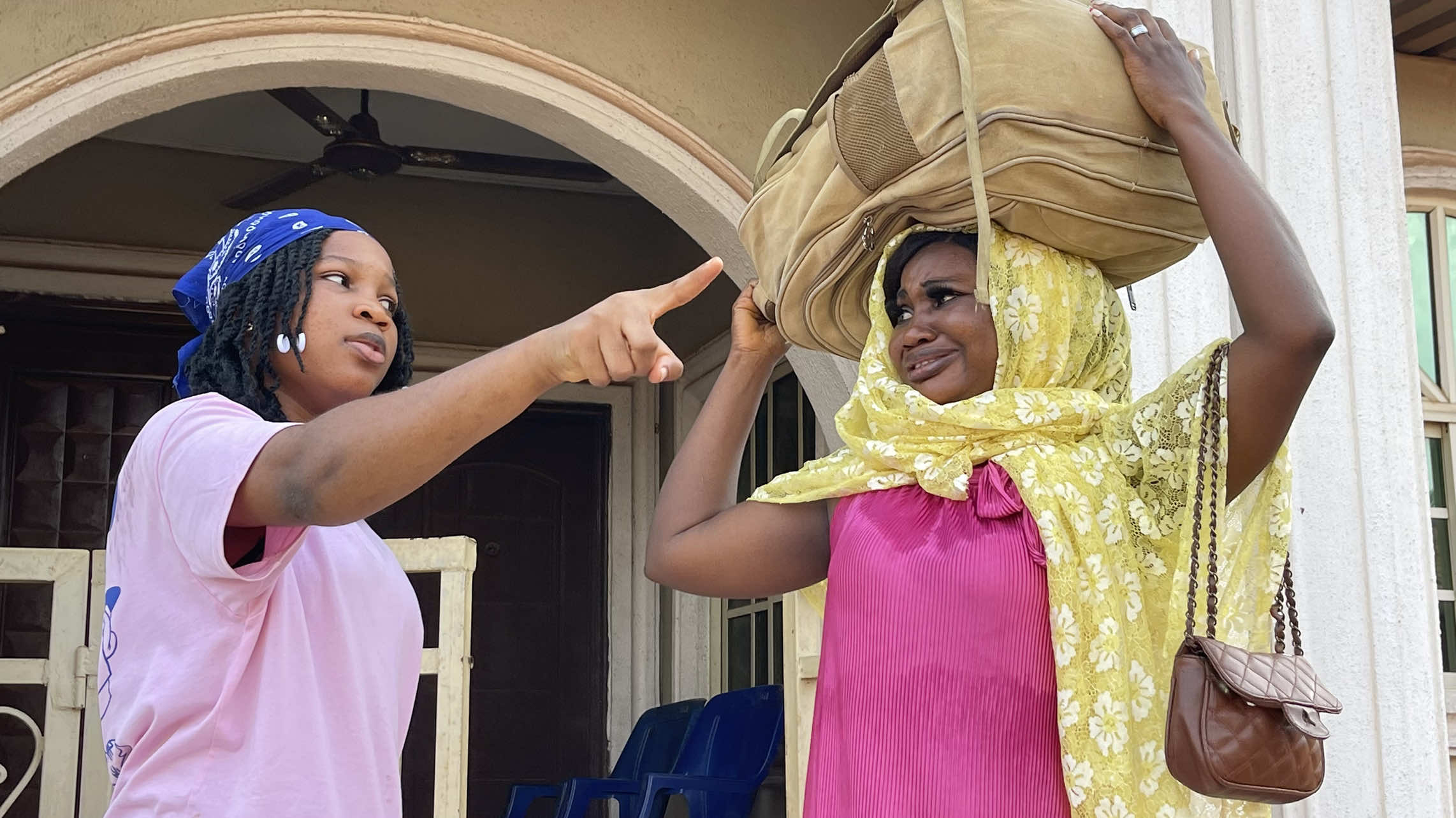 My girlfriend said I should choose between her and my mom #part2 