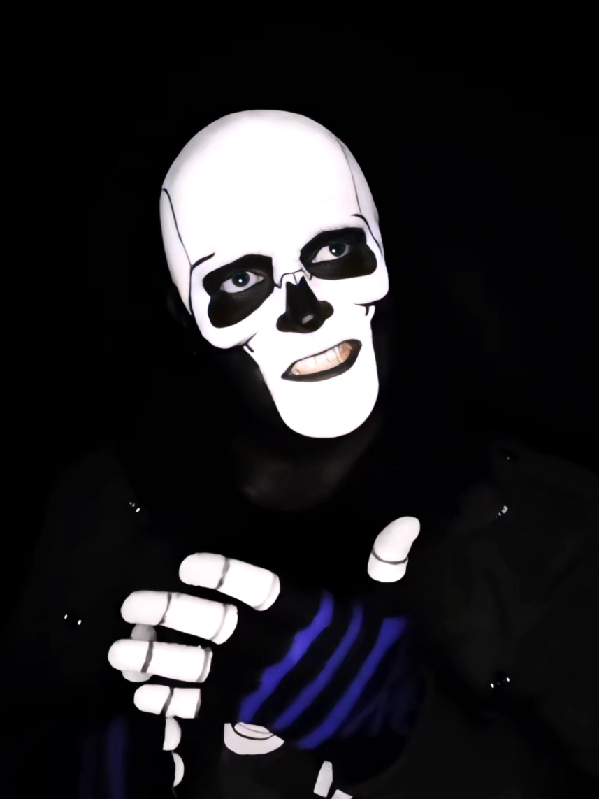That's every step of the way! 😁💀 #zapvernacular #zaptheskeleton #zap #occosplay #cosplay 