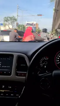 Menuju Kota Bekasi 🥰 Yang Di Bekasih Sapa-Sapa nya #traveling #fypage #wisata #tiktoksulsel #jalanjalan 