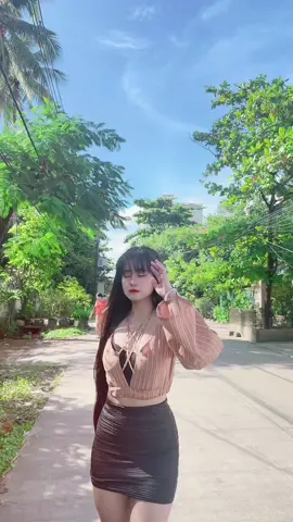 #မြင်ပါများပီးချစ်ကျွမ်းဝင်အောင်လို့🤒🖤 #viewတေရှယ်ကျ #foryou #thinkb4youdo #မျော်နေတဲ့❤လေးတွေအတွက် 