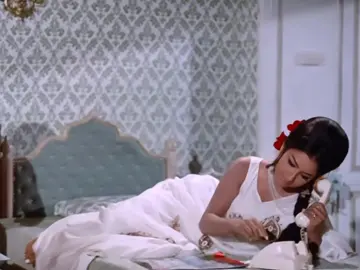 Vintage Bollywood Icon!! Actress: Sharmila Tagore #sharmilatagore #vintagebollywood #60s #oldbollywood #indian 