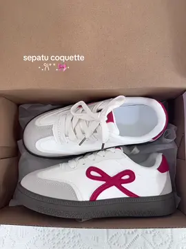 sepatu coquette #sepatu #sepatuwanita #sneakers #sneakerswanita #coquette 