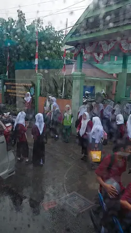 BUS SEKOLAH GRATIS #ypfッviral  #dishubkotamakassar   #amannyaman 