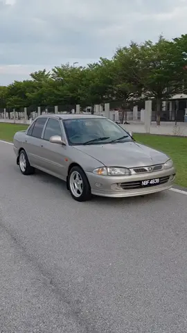 🟢 Proton Wira 1.5 Manual Injection 2002.🟢 =========================== ✔️Kondisi Terbaik Cantik Tinggal Pakai Saja ✔️Aircond Sejuk Gigil Beku ✔️Cat Baru Metal Gold Metallic 2k Oven  ✔️Luar Dalam Bersih Kemas ✔️Seat Kapet Dibuka Basuh Cuci Kering Wangi ✔️Rim 15 inci Evo Regamaster ✔️Lampu Bebas Demam Sakit Kuning ✔️Enjin Gearbox Cemerlang Lancar ✔️Suspension Terbaik Tiada Rat Noise ✔️Sangat Cantik Sempurna Luar Dalam ✔️Boleh Jalan Jauh Dengan Sangat Selesa Harga: Rm6,500 Cash Siap Tukarnama Anda kata Mahal? Pergi beli wira murah2 buat ketuk body fitting body aircond kasi sejuk parts kasi lengkap pasang spotrim Enjin kasi tiptop seat koyak kasi repair dalaaman kasi kedai cuci body minta kedai polish. DAH BERAPA TU?. Berapa pulak kos nya? Fikir2 lah Benda sempurna harga berpatutan sangat dah ni tinggal pakai saja. Berbaloi baloi bossku... ⚠️Cepat Sementara Stok Masih Ada🔛 REG.NO.: NBF 4838 ========================= BERMINAT ?  SILA CALL / WASAP : 📞FAIZAL : 013-2986994 www.wasap.my/+60132986994/nbf4838WIRA 📞FARID : 012-3482202 www.wasap.my/+60123482202/nbf4838WIRA Like us on fb: KUALA LANGAT MOTOR  LOKASI :  KUALA LANGAT MOTOR  Lot 543 Batu 24 Kanchong Darat 42700 Banting Selangor WAZE & GPS TAIP :  KUALA LANGAT MOTOR
