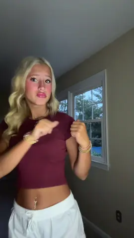 Ootd day 4 🥥!! #blowthisup #school 