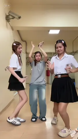 โครตจะะ @ตาลย่า @ทำไรไม่เป็นหร็อกก 