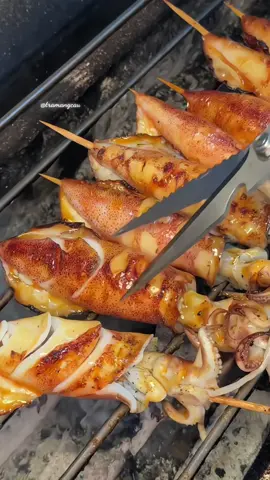 Mực nướng thôi mà, có cần mlem dị hong 🦑🦑 #douyinvideos #ancungtiktok #doanngon #mucnuong #seafood 