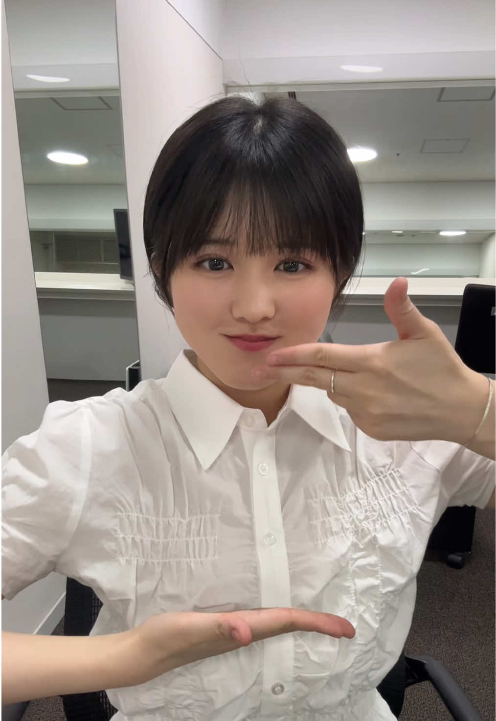 今日は2本収録がありました☺︎ 夜は配信もして、充実した1日でした🌼 皆様も今日1日お疲れ様でした🫡