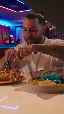 VIDEO COMPLETO EN YT. Comiendo en @MR.CHICHARITO AMÉRICAN FOOD #Foodie #food #burger #smashburger 