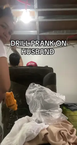 WAHAHAHHAA GULAT SYA! 