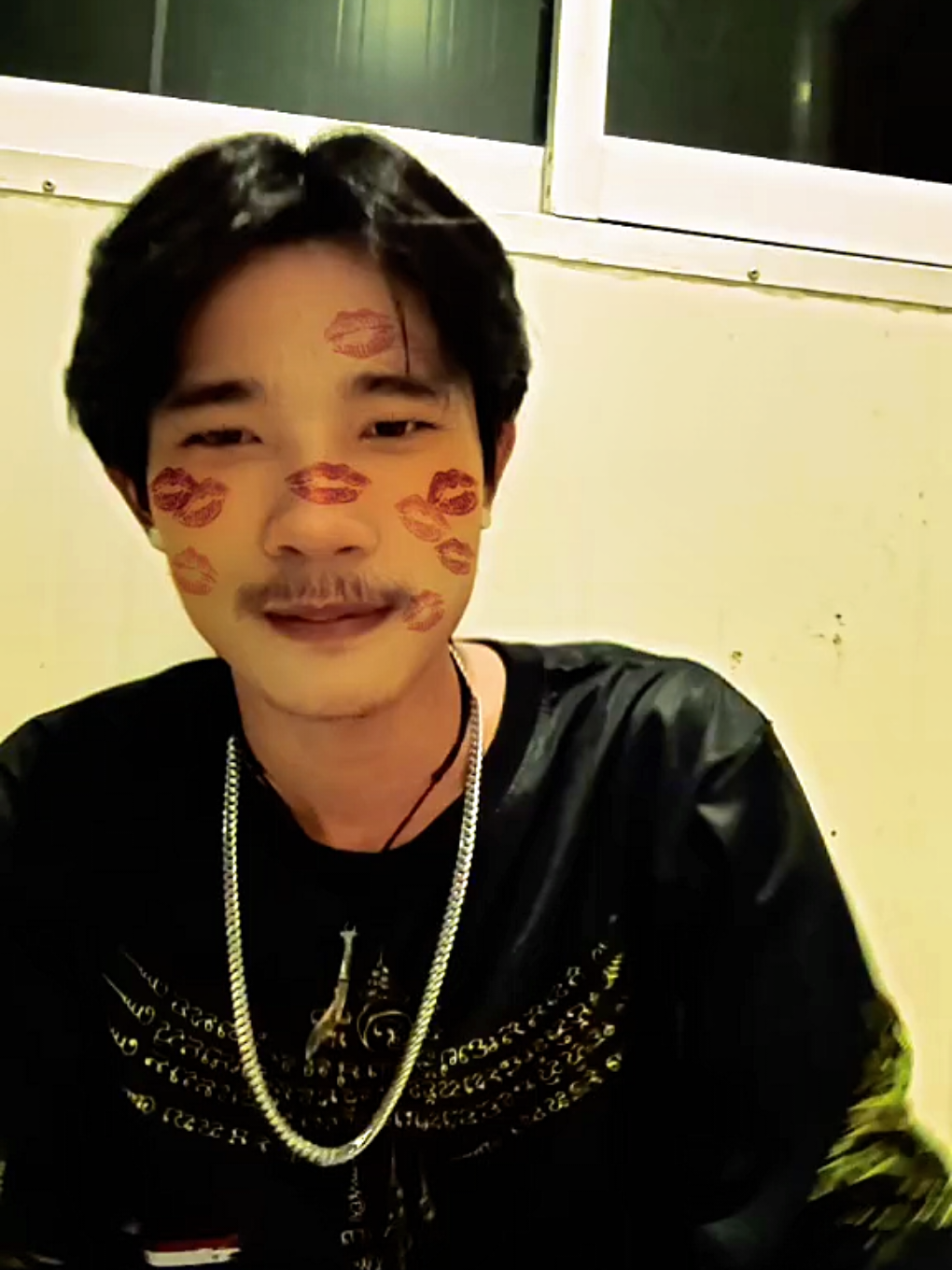 #tiktok #foryou #viralမတတ်လည်းတင်တယ်ဗျာ🥺 #မလှလဲကြည့်ကွာ😞🤟🧡 6လီငါမရ🙆‍♂️