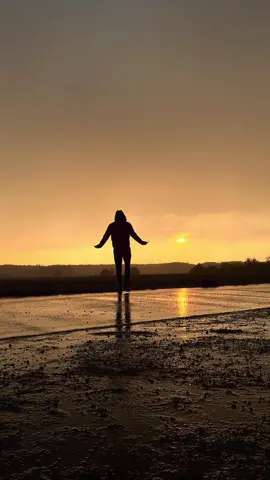 . #motivation #discipline #sunset #golden 