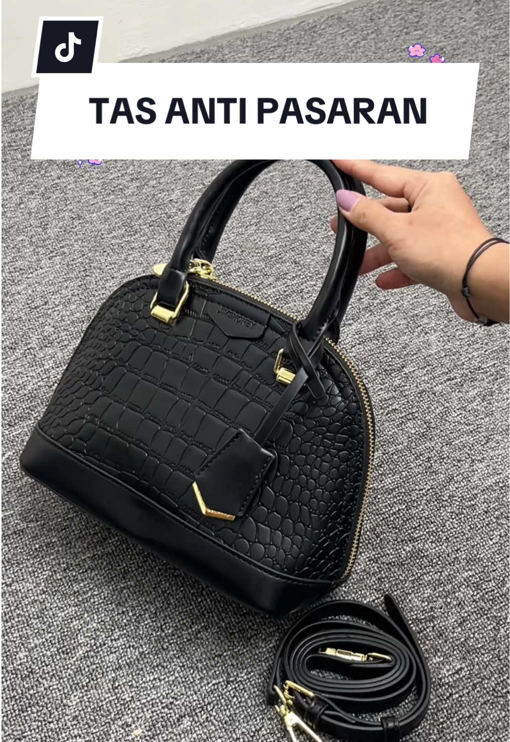 Kamu ngga suka beli tas yang pasaran? Aries Bag Jims Honey solusinya! 😜🫵🏻✨ #ariesbagjimshoney #Jimshoneysurabayastore  #PromoGuncang88 #GajianSale -rm