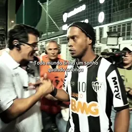 Esse cara jogou no aqui mano #ronaldinho #atletico #foryou 