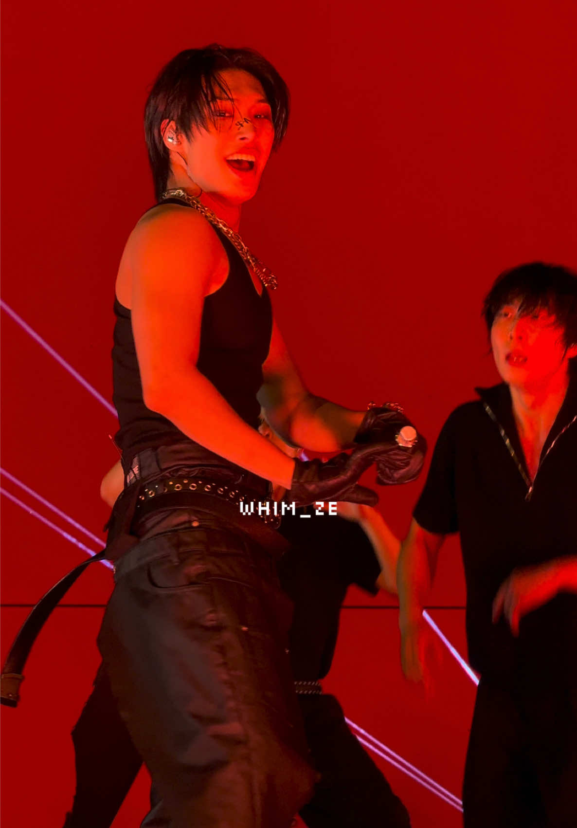 Mingi is EXACTLY the man he thinks he is 🐺 #ateez #ateezconcert #ateeztour #mingi #inyourfantasy 