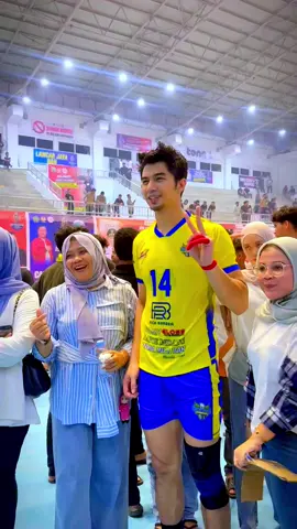 @adminwandyburakperabot Siap memberi yang baik di tournamen voli Piala Wakil Bupati Pidie 2025 📛  #voliball #masukberanda #fyp 