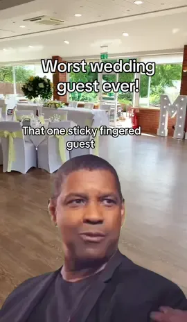 Worst guest ever! Would you believe it one of the guest just up and took my centrepiece, like it eas hers, oike she paid for it. She wasn’t even the person who hired them from me. #midlandsballoons #nottinghamballoons #balloonartist #SmallBusiness #EntrepreneurLife 