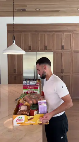 Costco haul 🙌🏼 pantry is up next! I’ve been focusing on clean eating lately.. a protein, veggie, and rice/potatoes. Simple and easy! I can’t wait to organize the pantry and show you guys everything! #singledad #costcohaul #groceryhaul #fridgerestock #fridgeorganization 