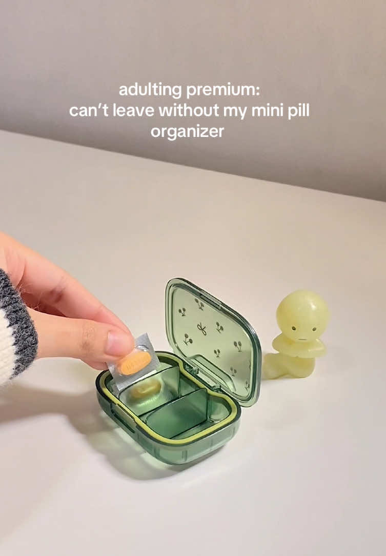 adulting and being independent is fun not until magkasakit ka :< #pillorganizer #pillorganizerbox #minipillorganizer #medicineorganizer #adultingishard 