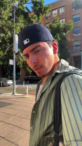 How to style jorts for the warmer months in San Francisco #workinginfashion #sanfrancisco #Lifestyle #mensfashion 