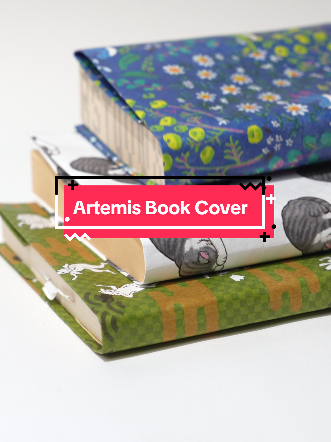 In Japan, free book covers are common at bookstores. The Artemis Free Size Book Cover takes that idea further with waterproof, dust-resistant, and tear-proof materials. It adapts to different book sizes, has a built-in bookmark, and protects your books in style.