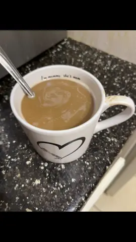 I’m trying to shake back. #ihatebeingsick @Tia ,Tia 