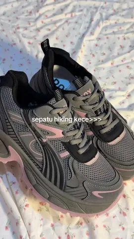 #sepatuhiking #sepatugunung #sepatu 