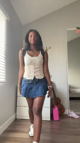 I’m nervous guys  #OOTD #freshmanyear #classof2029 #microinfluencer 