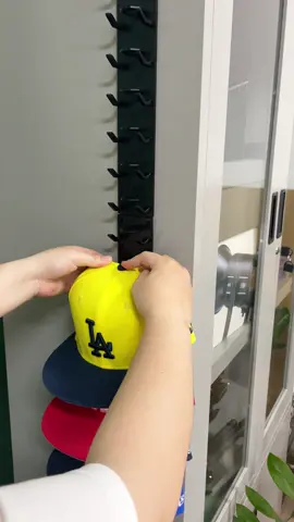 It makes my hats looked neat! #hatrack #hat #hanger #holder #multilayer #decor #hanging #adhesive #display #hatorganizer #hatstorage #storage #organizer #hats #baseballcaps 