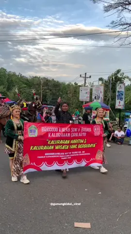 Kirab Seni Budaya memeriahkan HUT RI ke 80 Tahun. Rabu, 20 Agustus 2025.